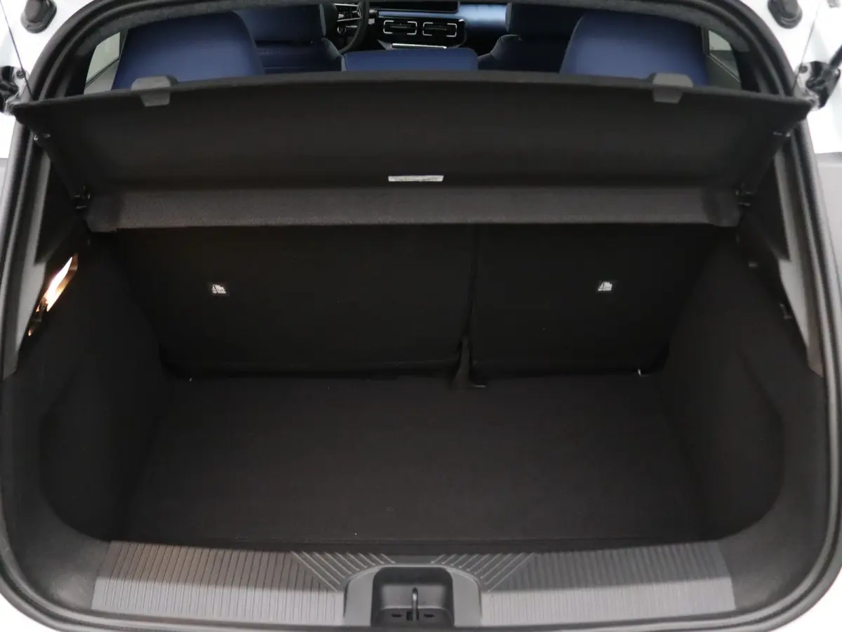 "Signature Stam" Iconic comfort range 52 kWh Leder Paris Iron Blue / openR-link infotainmentsysteem met Google-integratie/ V2G