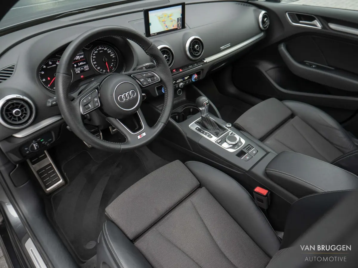 30 TFSI 3x S-Line Pano NAP Automaat