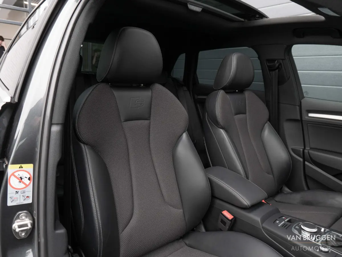 30 TFSI 3x S-Line Pano NAP Automaat