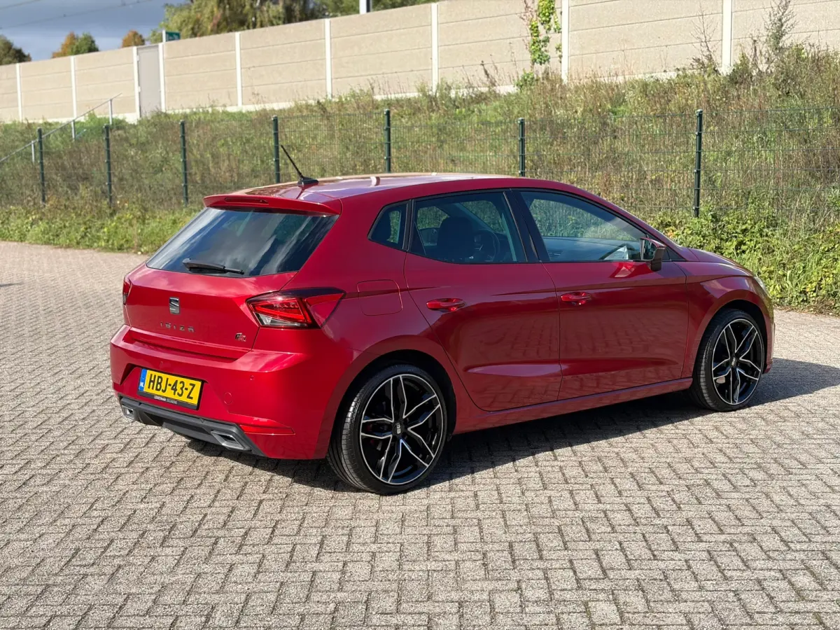 1.0 TSI FR 116PK I CARPLAY I PDC I CRUISE I CLIMA I NWE BANDEN
