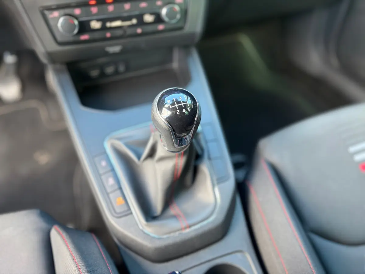 1.0 TSI FR 116PK I CARPLAY I PDC I CRUISE I CLIMA I NWE BANDEN