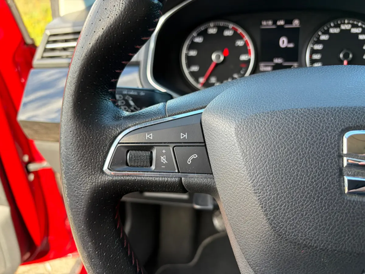 1.0 TSI FR 116PK I CARPLAY I PDC I CRUISE I CLIMA I NWE BANDEN