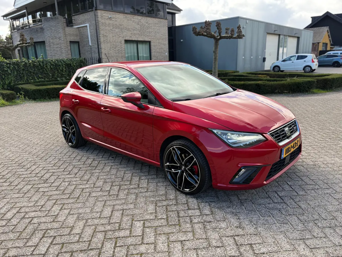 1.0 TSI FR 116PK I CARPLAY I PDC I CRUISE I CLIMA I NWE BANDEN
