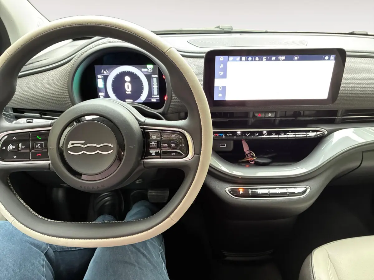 La Prima 42 kWh NAVI | LEDER | LM VELGEN | SOH 98,43%