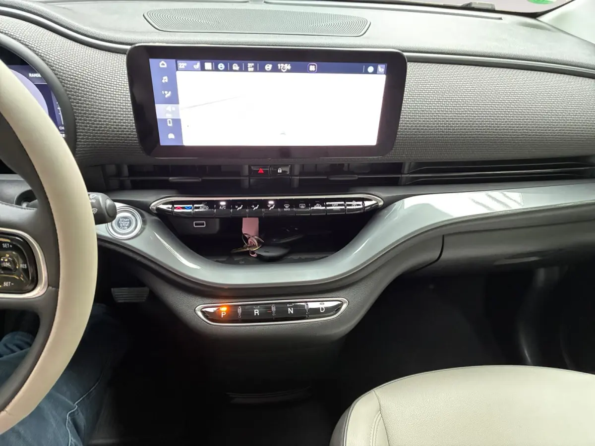 La Prima 42 kWh NAVI | LEDER | LM VELGEN | SOH 98,43%