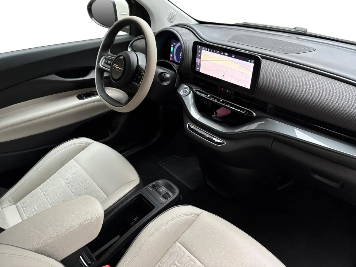 La Prima 42 kWh NAVI | LEDER | LM VELGEN | SOH 98,43%