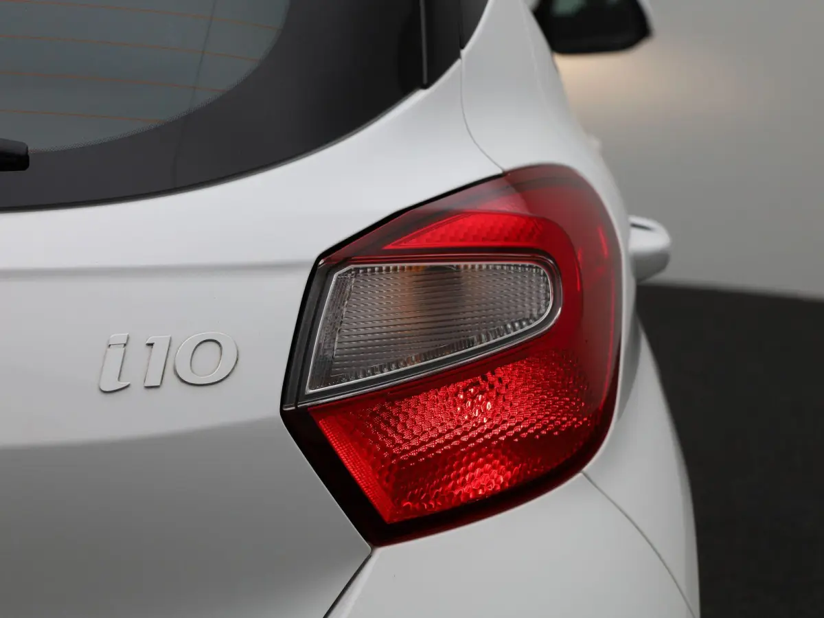 1.0 Comfort | Cruise Control | Lane Assist | Virtual Cockpit | Apple Carplay/Android Auto | Airco |