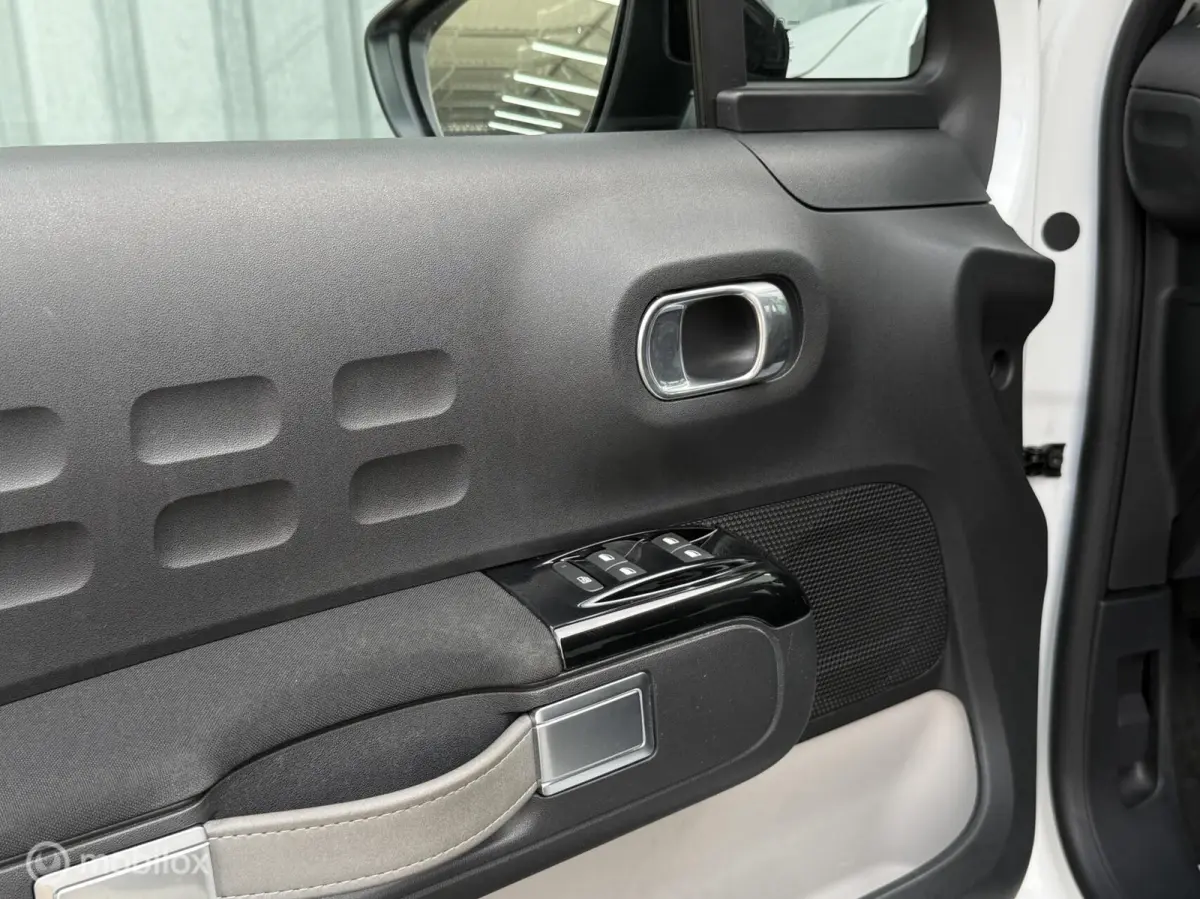 1.2 PureTech S&S Business | CarPlay | Camera