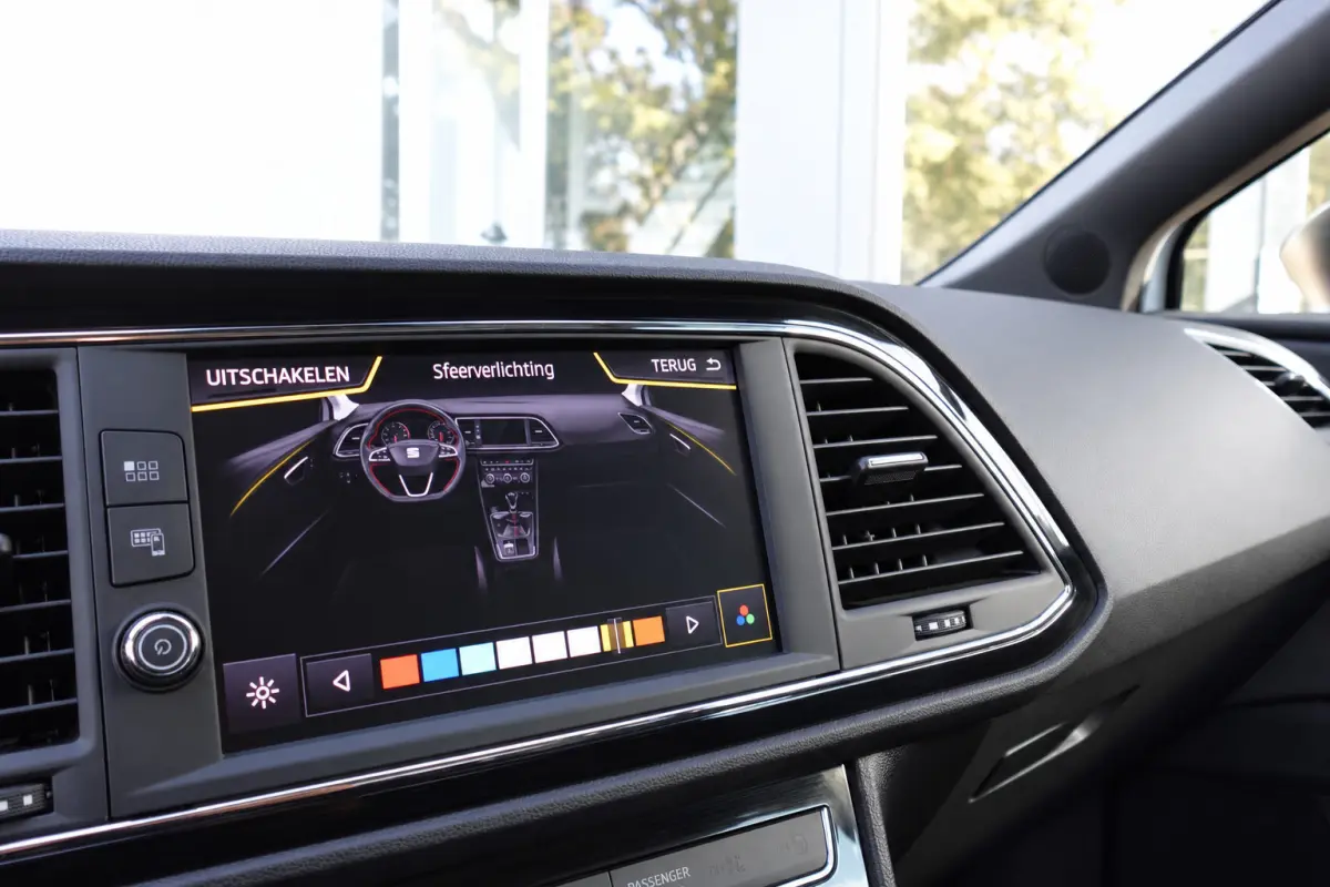 1.5 TSI FR PANO BEATS KEYLESS CAM VOL