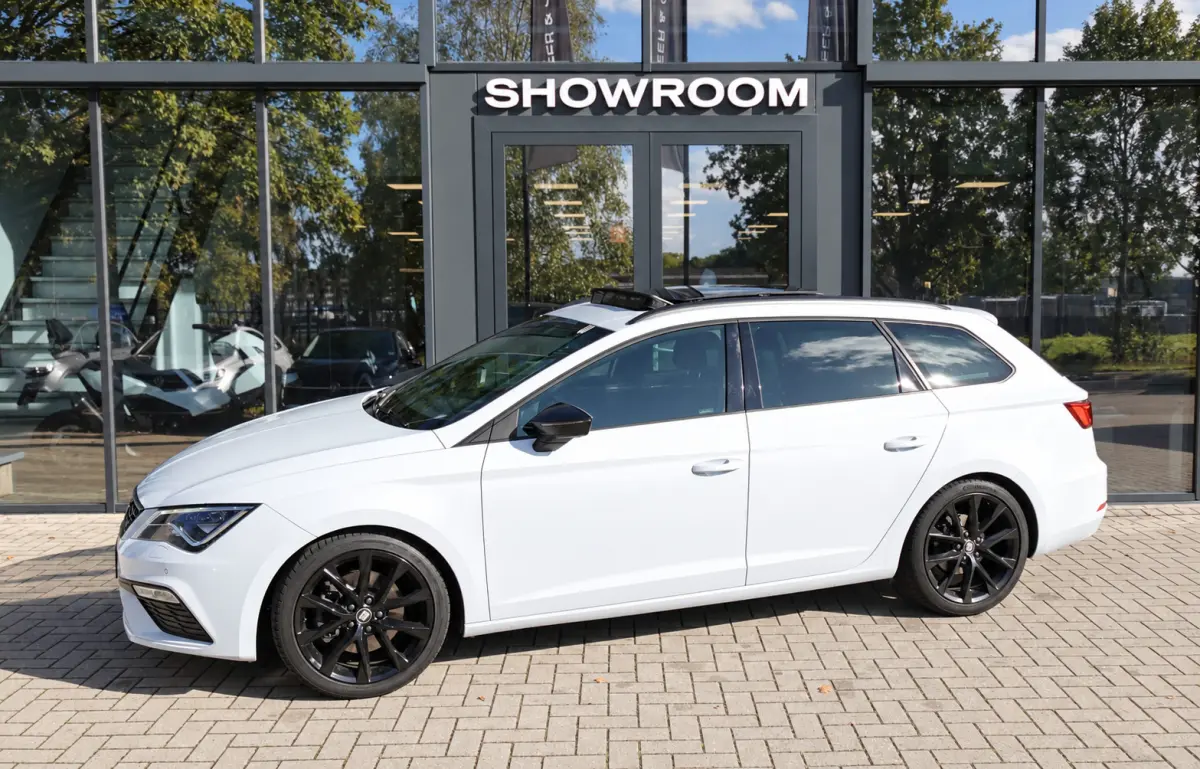 1.5 TSI FR PANO BEATS KEYLESS CAM VOL