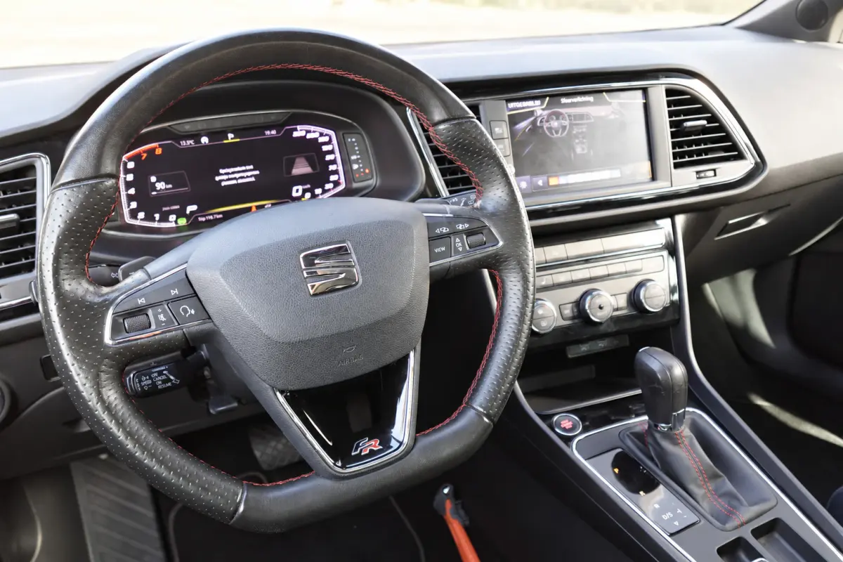 1.5 TSI FR PANO BEATS KEYLESS CAM VOL