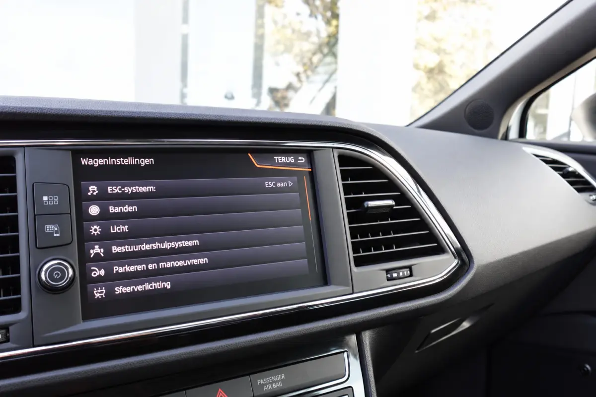 1.5 TSI FR PANO BEATS KEYLESS CAM VOL
