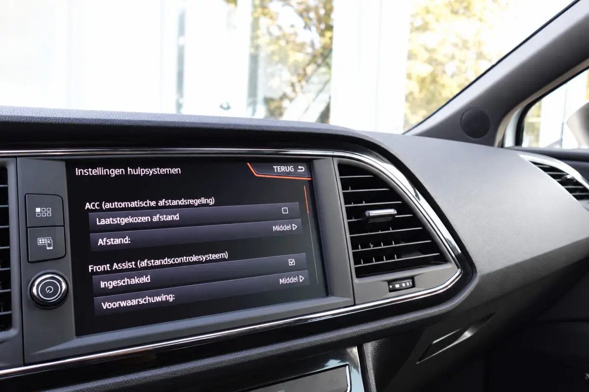 1.5 TSI FR PANO BEATS KEYLESS CAM VOL