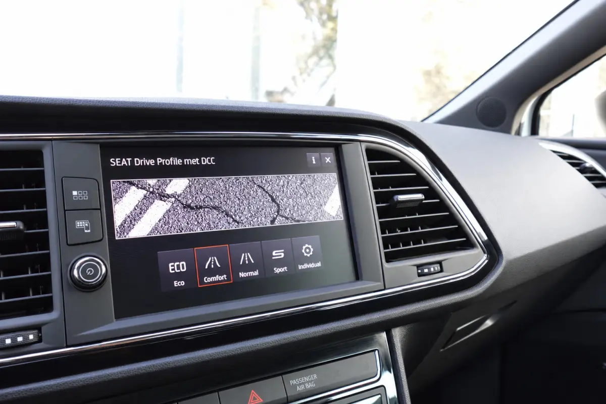 1.5 TSI FR PANO BEATS KEYLESS CAM VOL