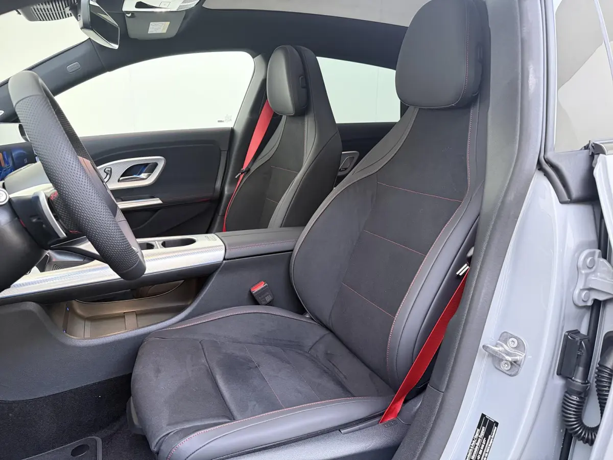 200 Business Solution AMG-Line Plus / Burmester / Memory-Stoelen / Superscreen / Headup-Display /