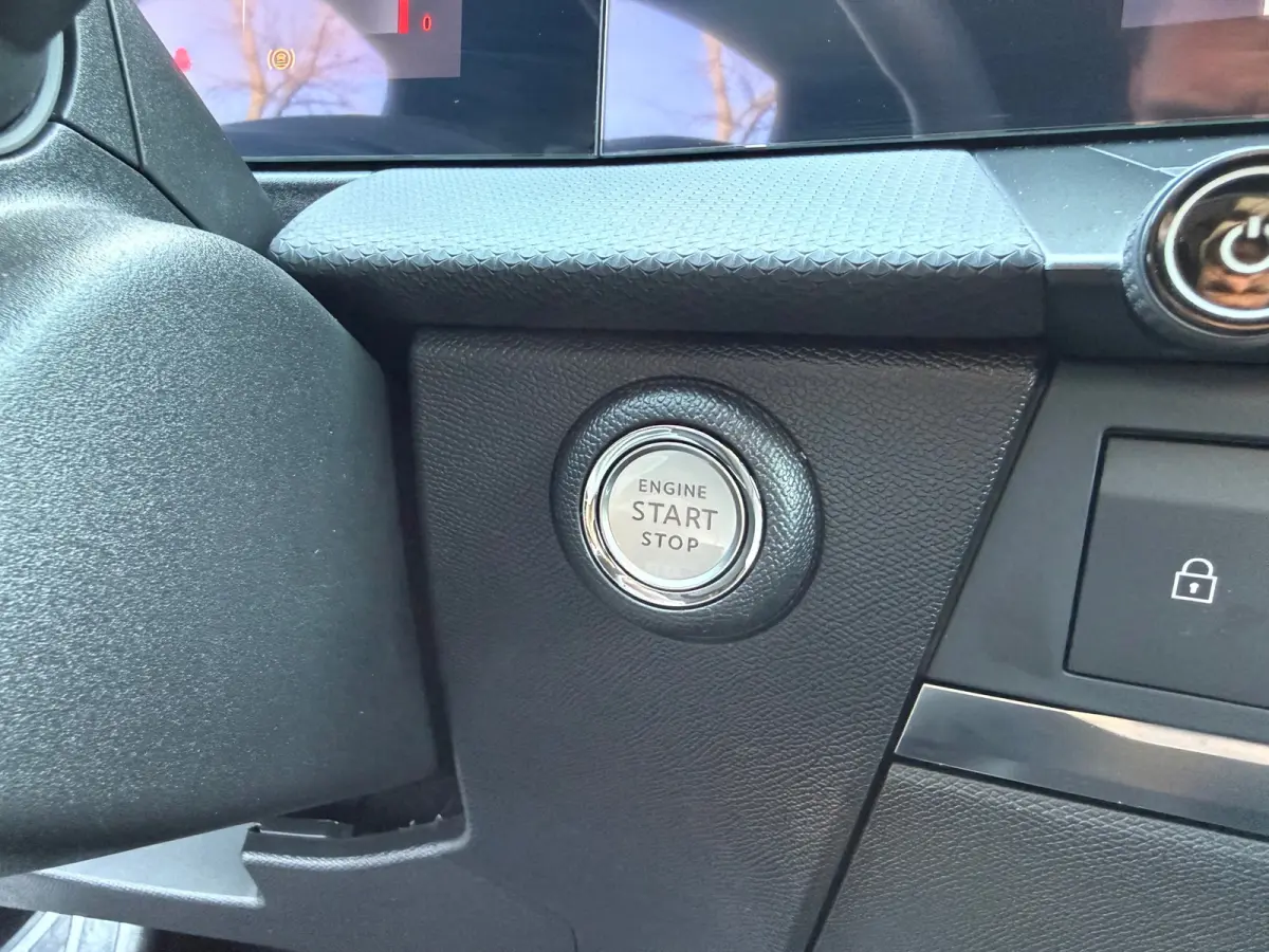 1.2 Turbo Hybrid GS - Automaat - Navi - Camera - Winterpakket - Org.NL