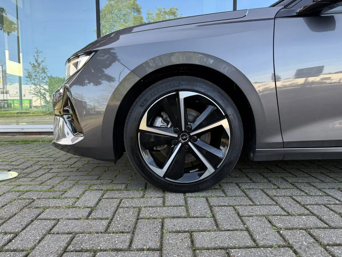 1.2 Turbo Hybrid GS - Automaat - Navi - Camera - Winterpakket - Org.NL