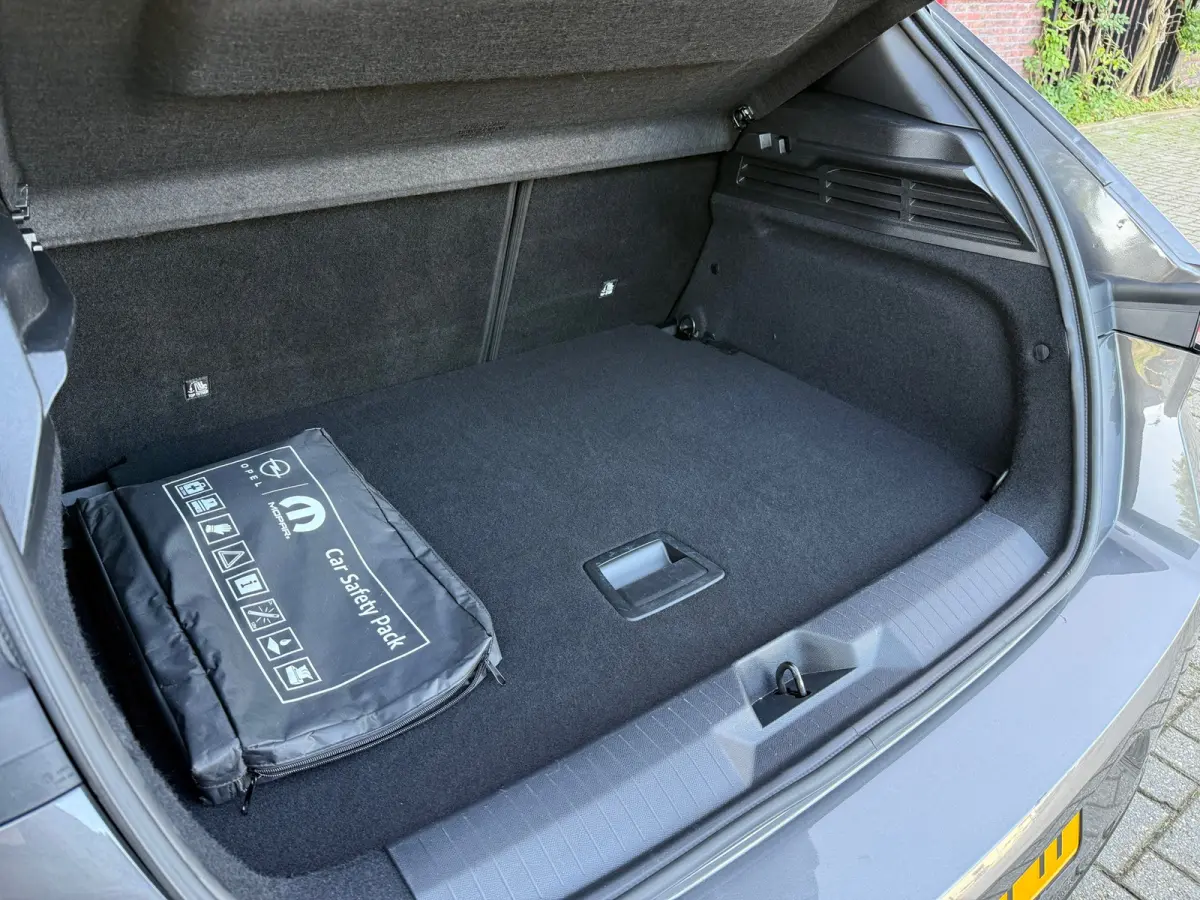 1.2 Turbo Hybrid GS - Automaat - Navi - Camera - Winterpakket - Org.NL