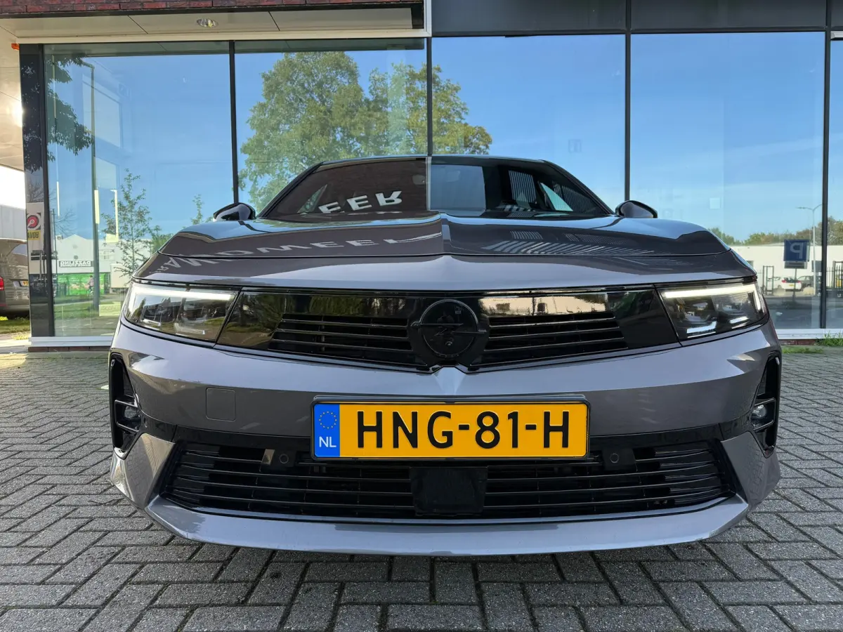 1.2 Turbo Hybrid GS - Automaat - Navi - Camera - Winterpakket - Org.NL