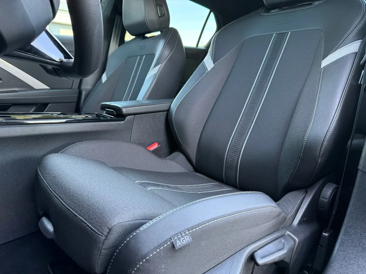 1.2 Turbo Hybrid GS - Automaat - Navi - Camera - Winterpakket - Org.NL