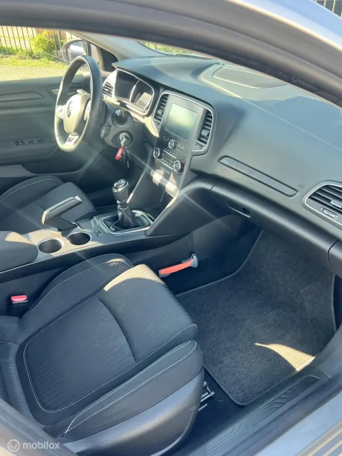 1.5 Blue dCi Limited