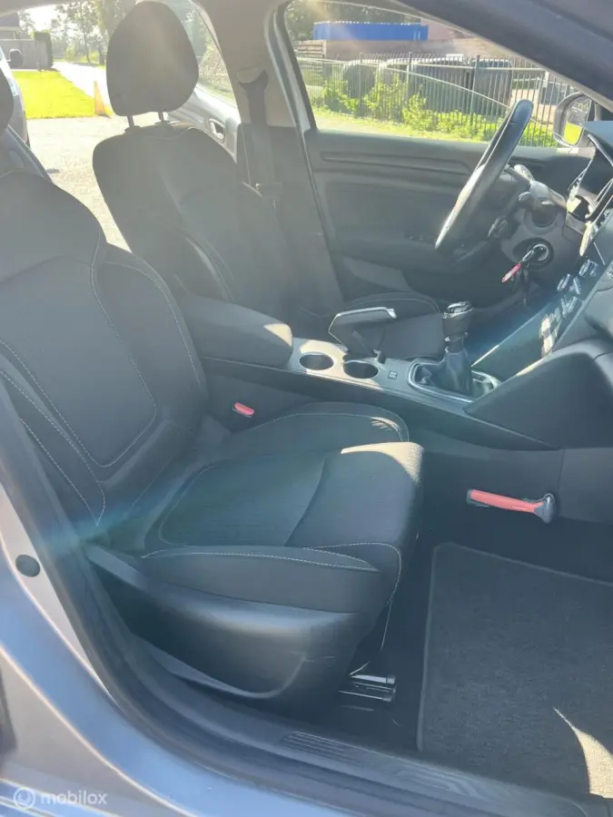 1.5 Blue dCi Limited