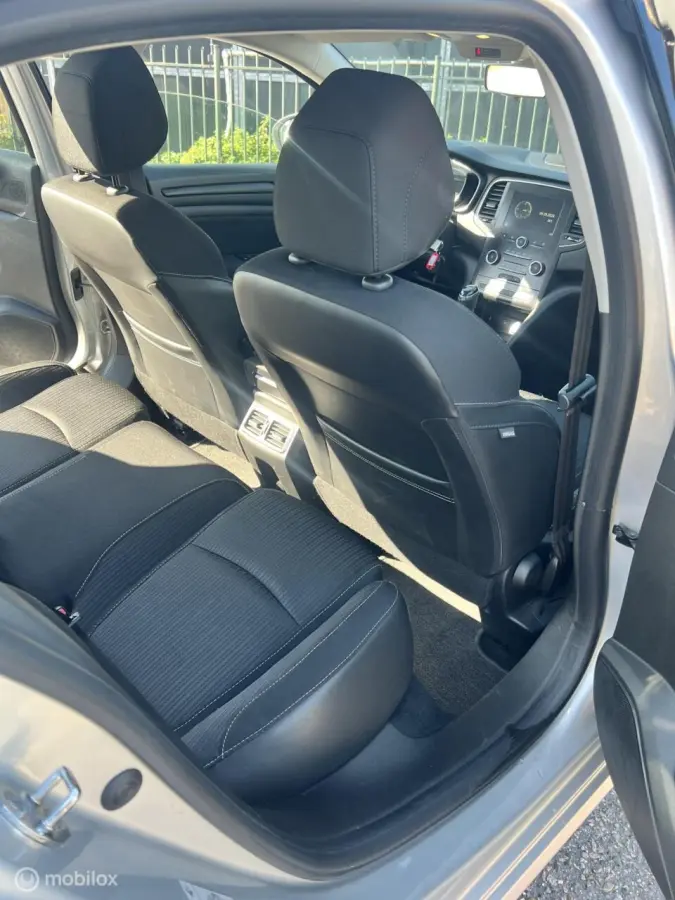 1.5 Blue dCi Limited