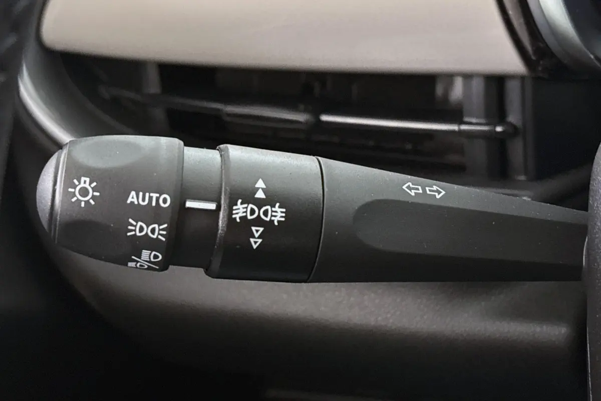 1.2 Hybrid Icon Stoelverwarming Keyless Camera