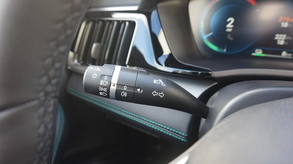 1.5 DM-i FWD Boost PHEV