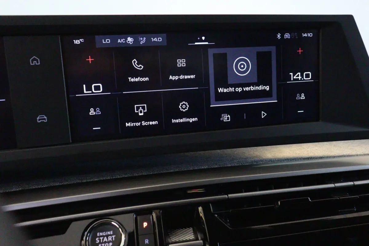 1.2 Hybrid 145 Allure Automaat | 7 PERS | APPCONNECT | CAMERA + PDC | CRUISE | LANE-ASSIST | afleverklaar