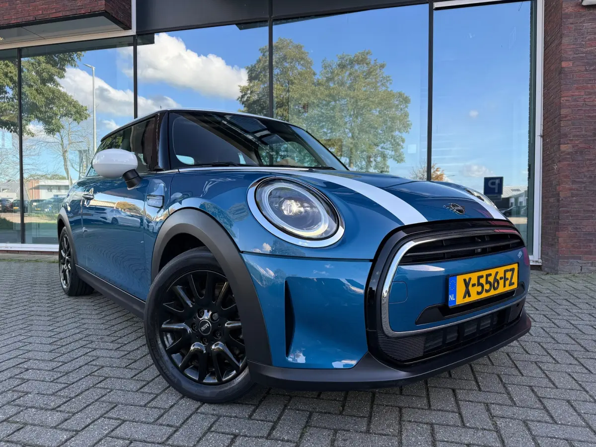1.5 Cooper Camden Edition - Automaat - Navi - Climate - Org.NL