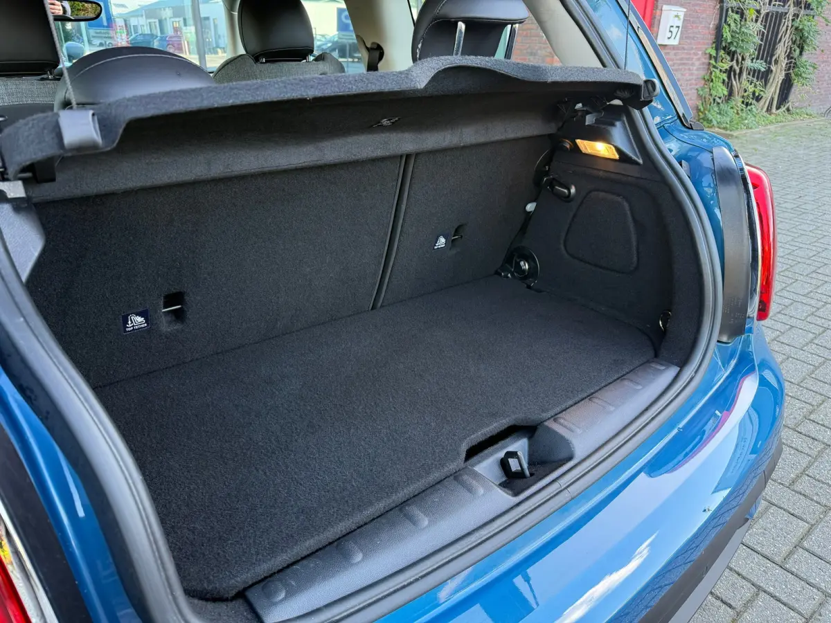 1.5 Cooper Camden Edition - Automaat - Navi - Climate - Org.NL