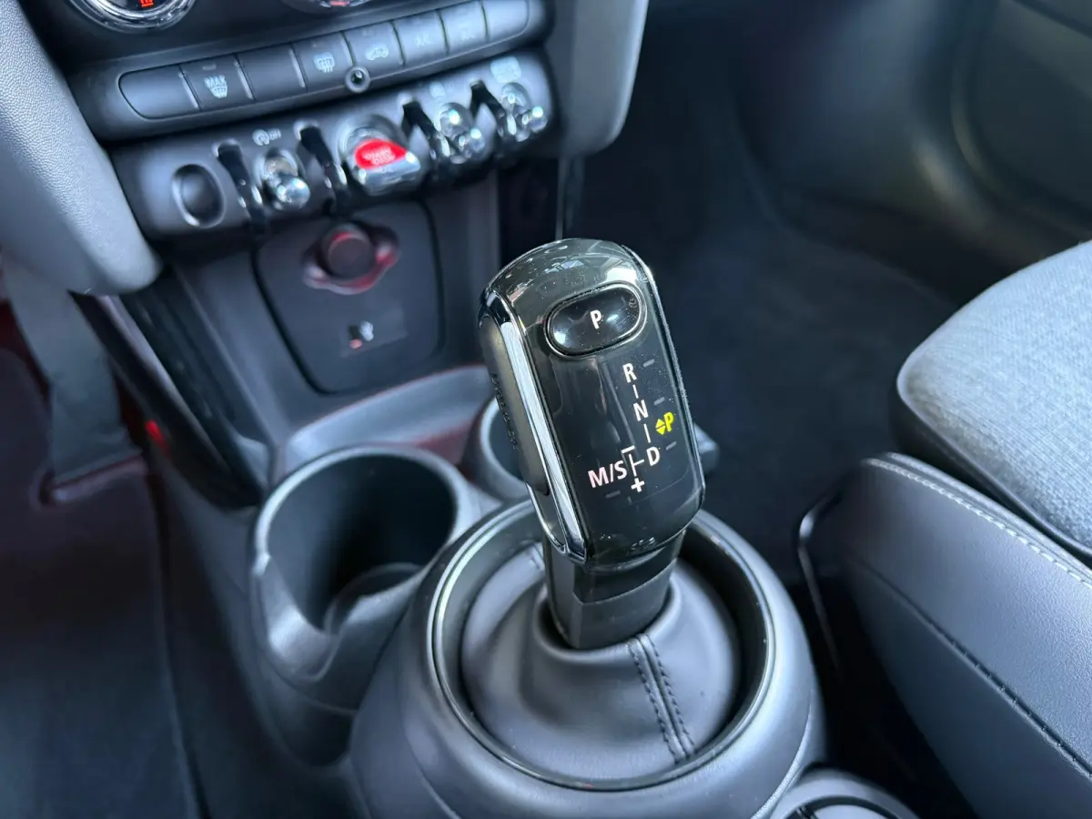 1.5 Cooper Camden Edition - Automaat - Navi - Climate - Org.NL