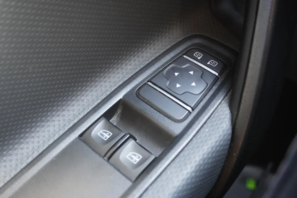 108 CDI EURO 6 - Airco - Navi - Cruise - €13.499,- Excl.