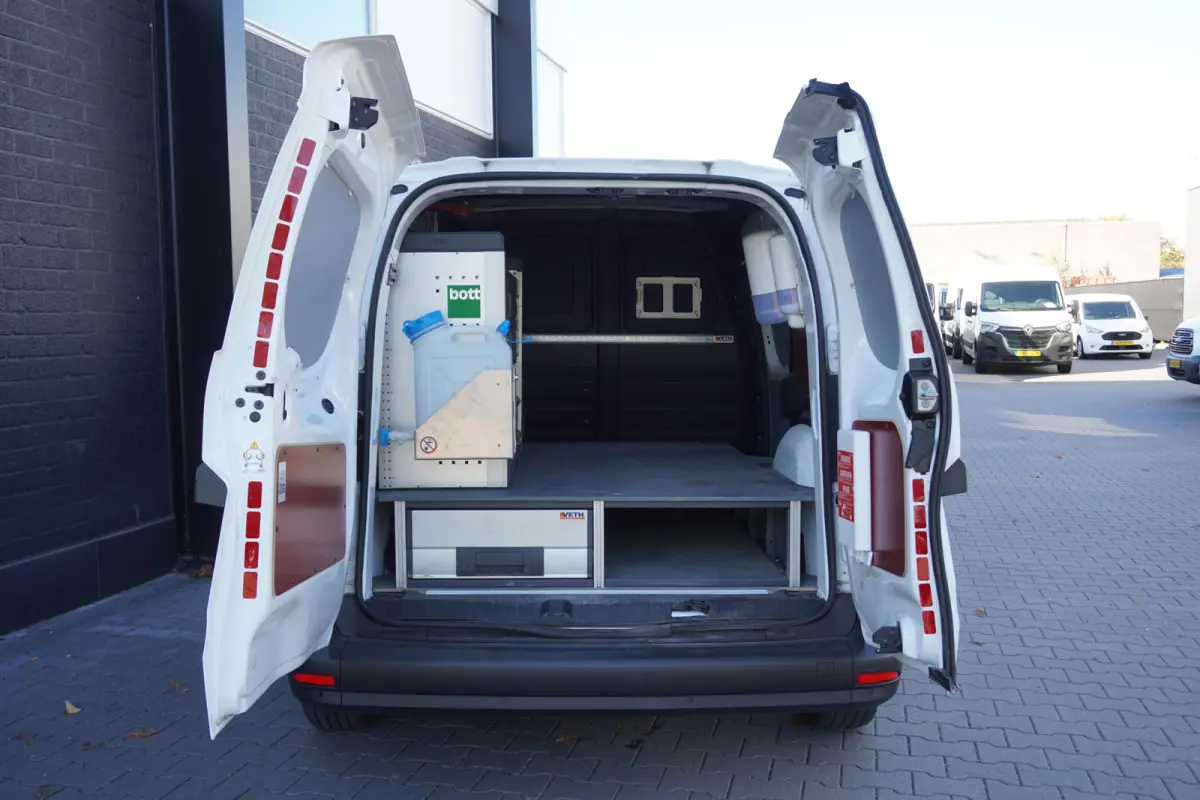 108 CDI EURO 6 - Airco - Navi - Cruise - €13.499,- Excl.