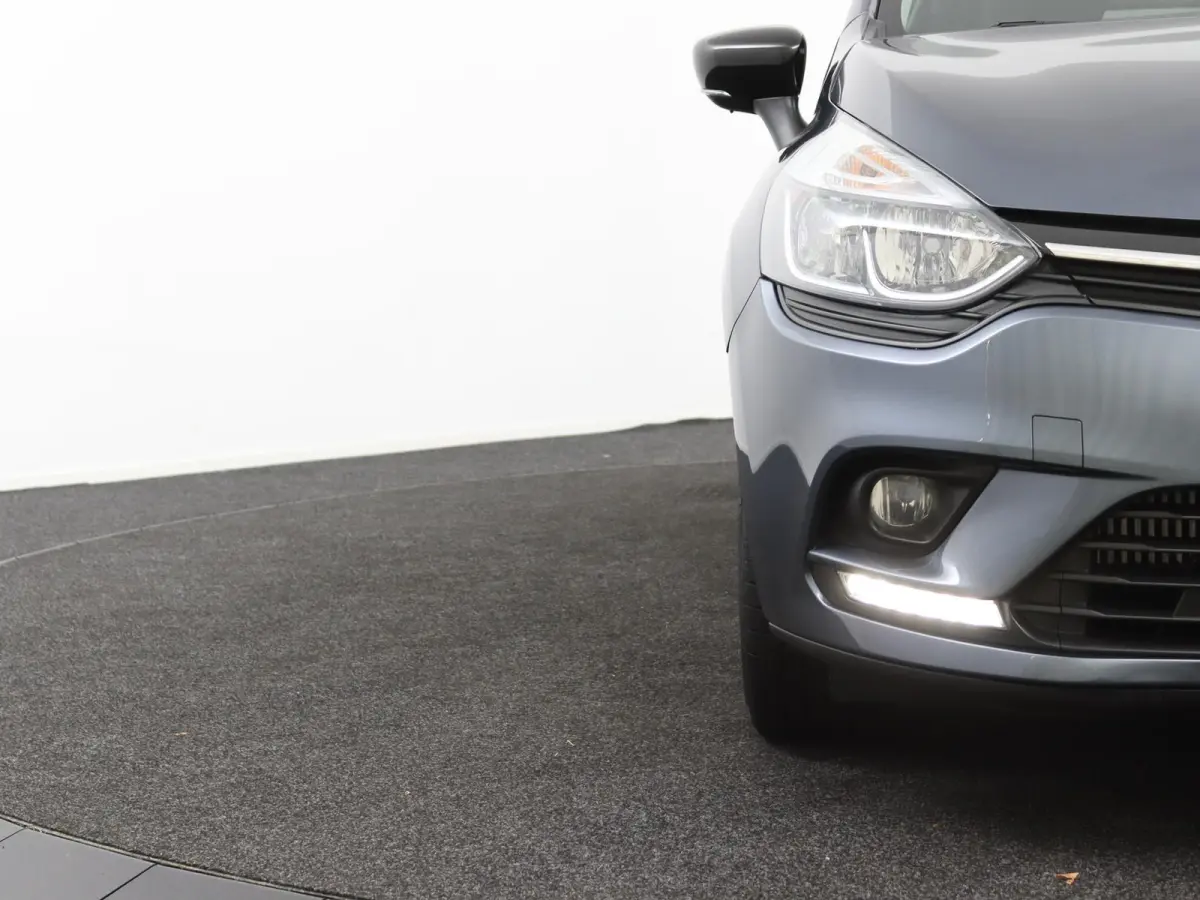 TCe 90 Limited | Parkeercamera | Climate Control |