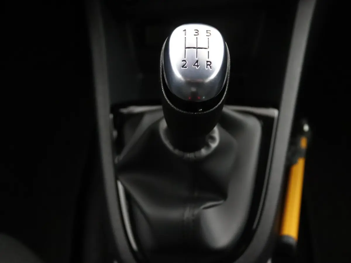 TCe 90 Limited | Parkeercamera | Climate Control |