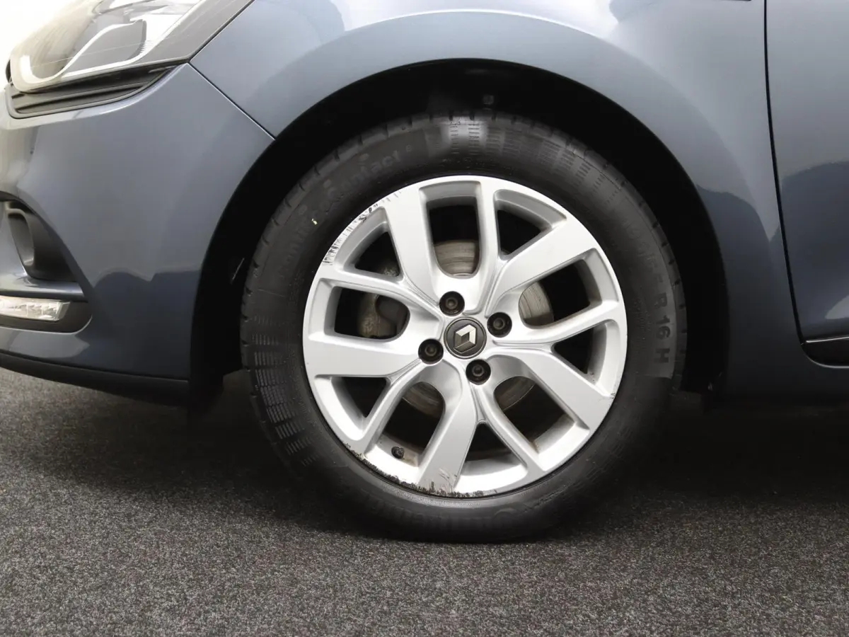 TCe 90 Limited | Parkeercamera | Climate Control |