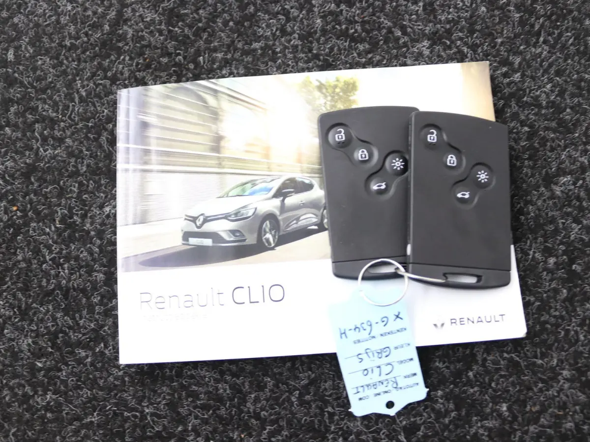 TCe 90 Limited | Parkeercamera | Climate Control |