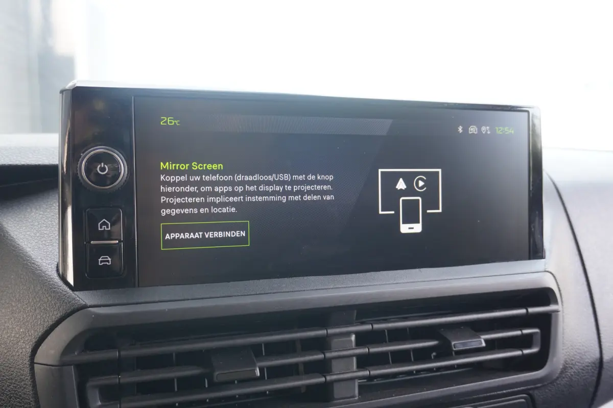 2.0 BlueHDi 145PK L2 Automaat EURO 6 -  Airco - Cruise - Camera - € 20.950,- Excl.