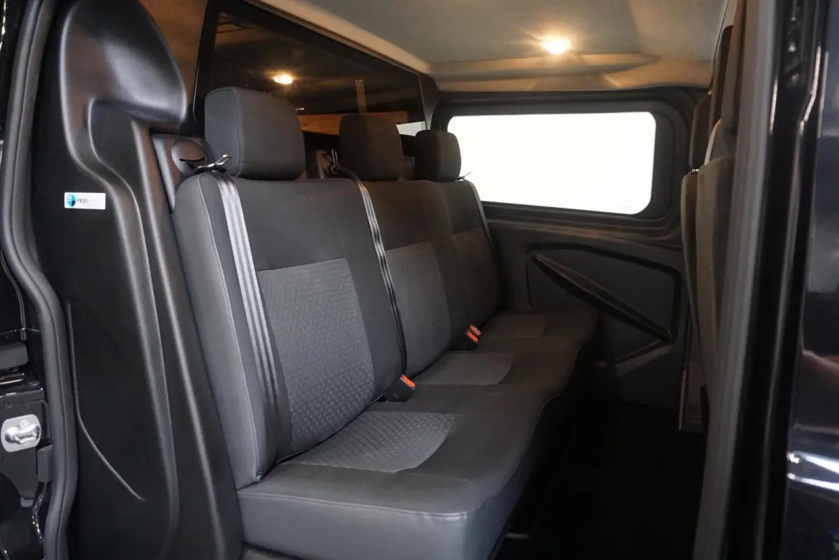 300 2.0 TDCI L2H1 Trend Dubbele Cabine Automaat Airco Navigatie Cruisecontrol Camera Parkeersensoren