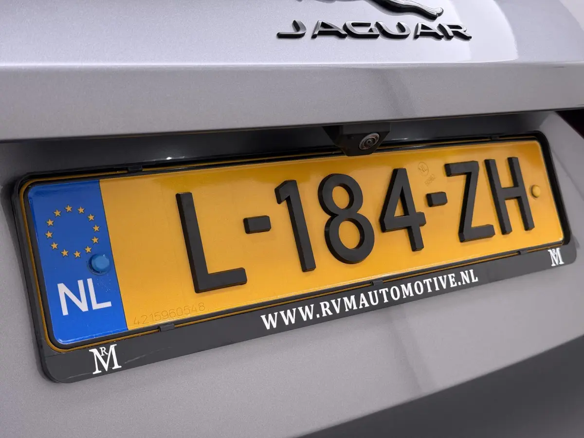 2.0 P400e PHEV HSE RIJKLAARPRIJS INCL 12 MND BOVAG GARANTIE| PANORAMA DAK | EL.STOELEN MET GEHEUGEN | HEAD UP | STOEL + STUUR VERWARMING | LEDER| 360 CAMERA