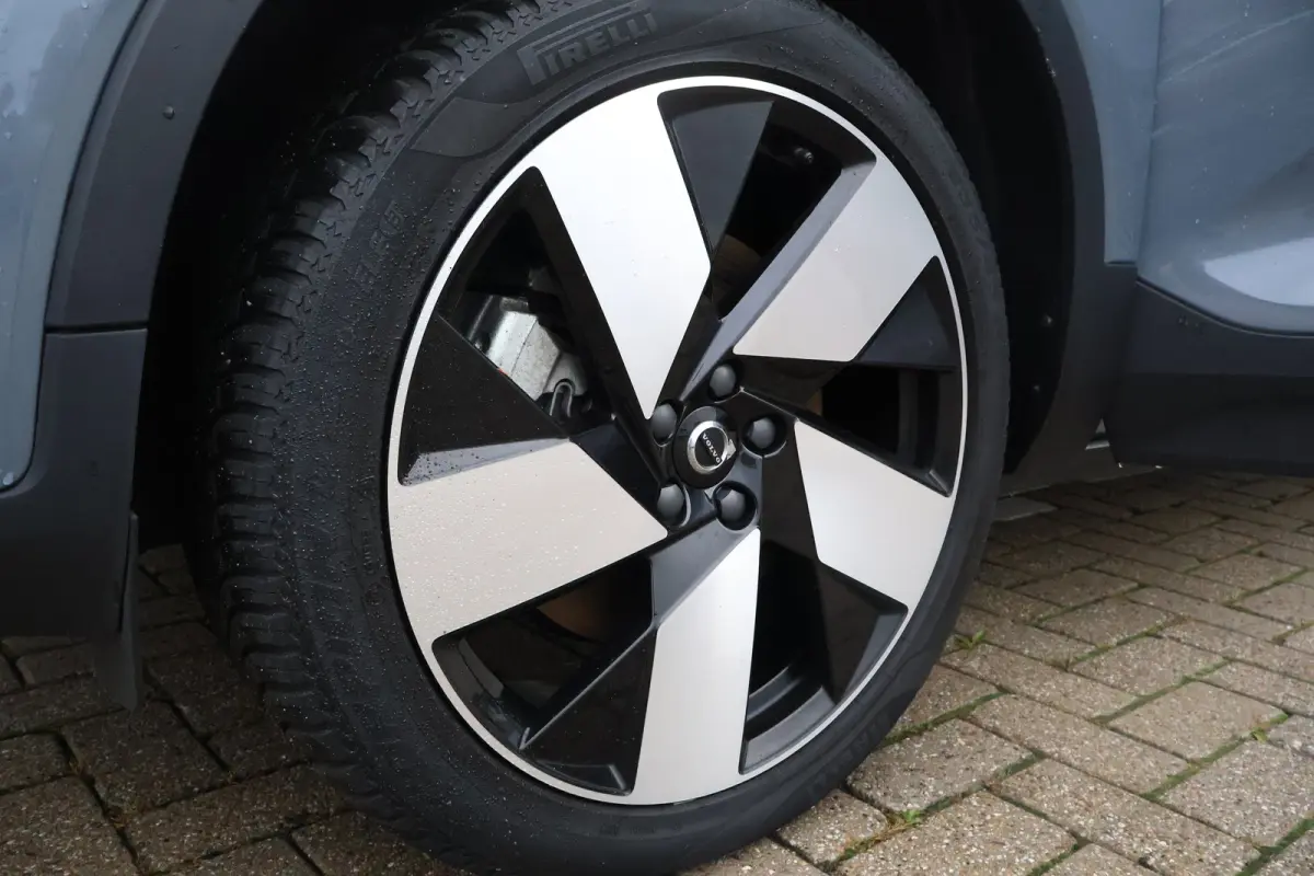 Recharge Plus 69 kWh | Microtec interieur! | Warmtepomp | Thunder Grey!