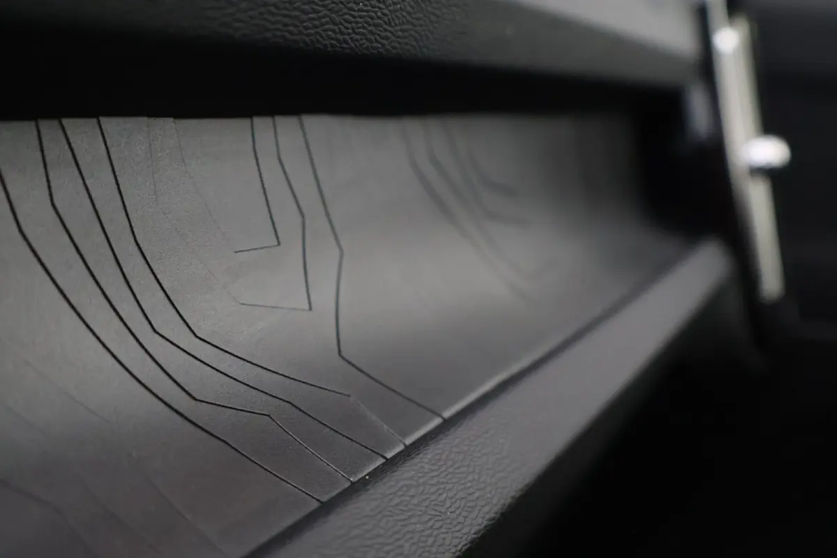 Recharge Plus 69 kWh | Microtec interieur! | Warmtepomp | Thunder Grey!