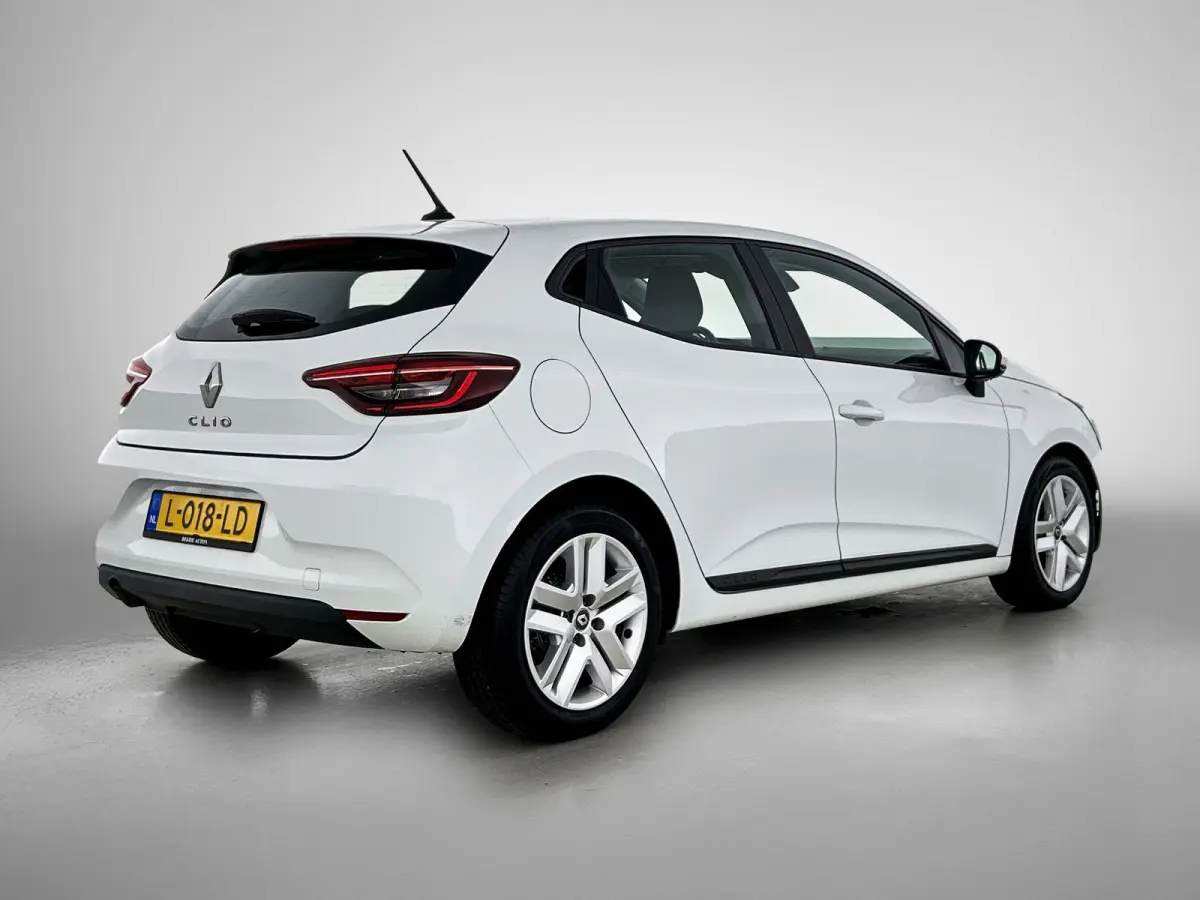 1.0 TCe Zen 92PK 6versn./ Airco / Navigatie / Airco / 5Drs / Radio-multimedia / NL auto / Apk 03-2027