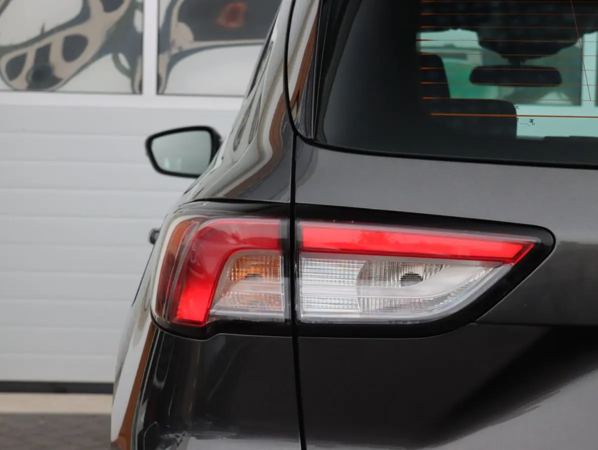 2.5 PHEV 225PK Cool & Connect | SOH 90% | Stuur/stoelverwarming