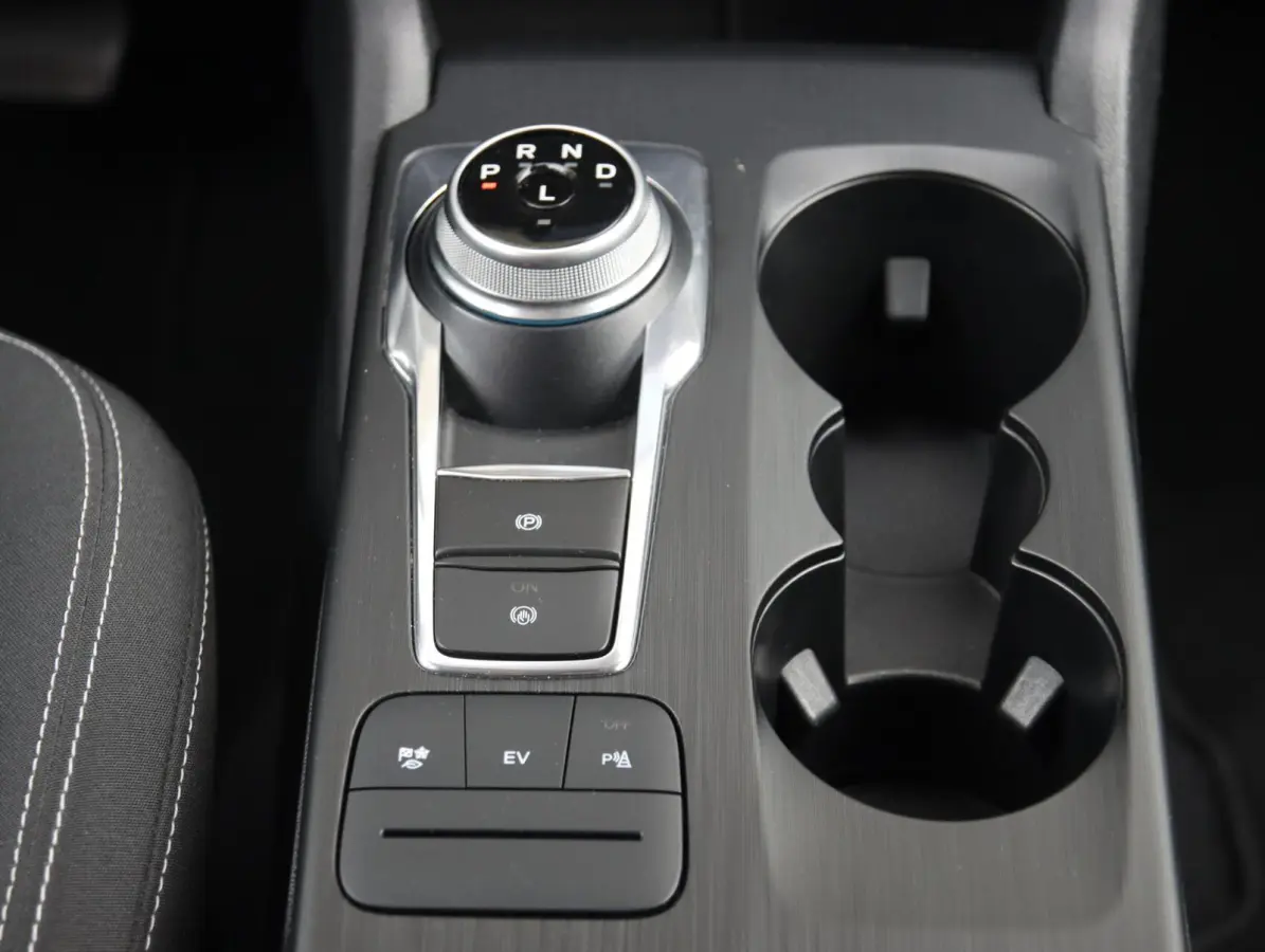 2.5 PHEV 225PK Cool & Connect | SOH 90% | Stuur/stoelverwarming