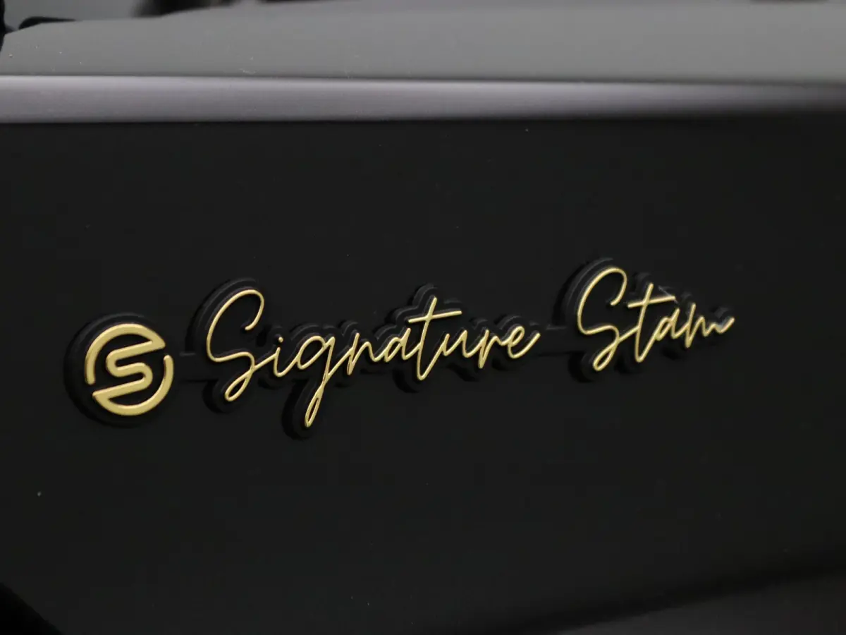 "Signature Stam" 155pk Hybrid Limited Edition Leder Dakar Cognac /Apple Carplay/Android Auto | Panoramadak