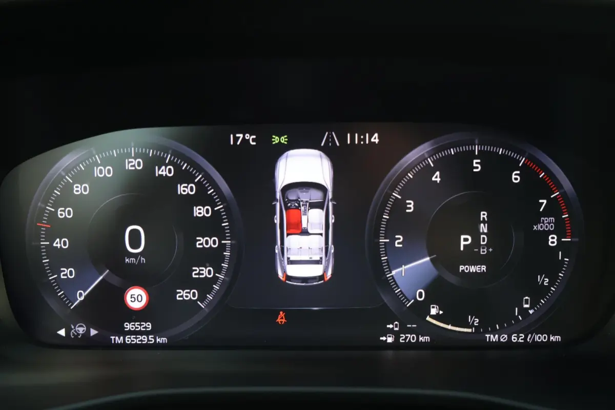 T4 Ultimate Dark | Stoelverwarming | Trekhaak | Parkeercamera | H/K | Pilot Assist | 20 Inch | BLIS | Keyless | Glossy Black