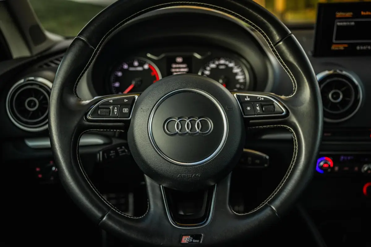 1.4 TFSI CoD Ambiente Pro Line Plus | Leer